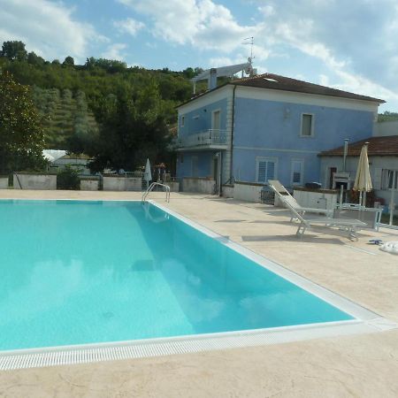B&B Gli Orti Collecorvino Exterior photo